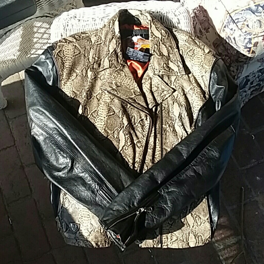 Harley Davidson jacket w/ face cover